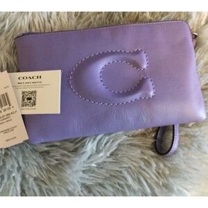 Coach wristlet bag bran new never used with tags